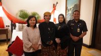 Romantis! Pengantin Dijemput Alphard AG 1 dan Dapat Voucher Bulan Madu Gratis dari Wali Kota Blitar