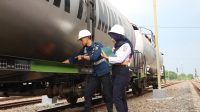 Perlancar Distribusi BBM, PT KAI Intensifkan Kereta Barang