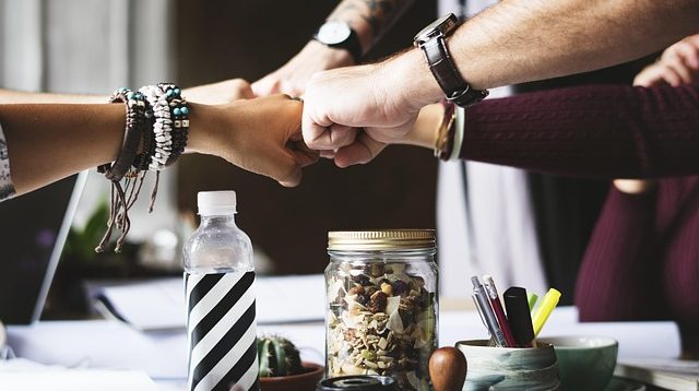 5 Cara Memulai Bisnis Tanpa Uang Sepeserpun