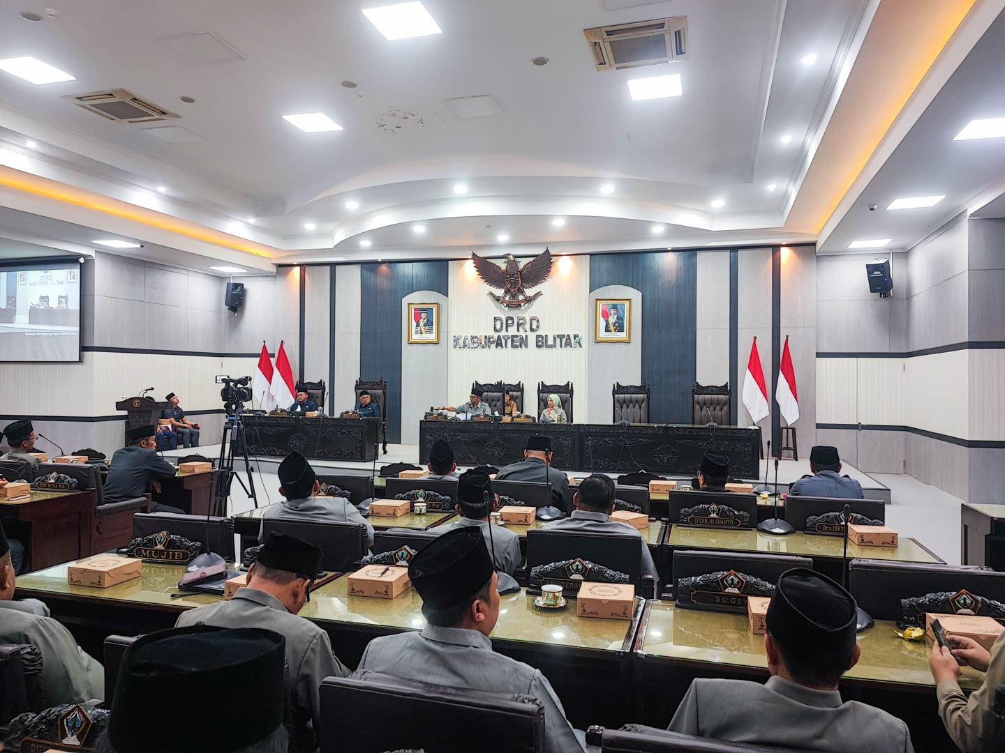 DPRD Kabupaten Blitar Gelar Rapat Paripurna Penyampaian Bupati Raperda RPJMD 2025-2029
