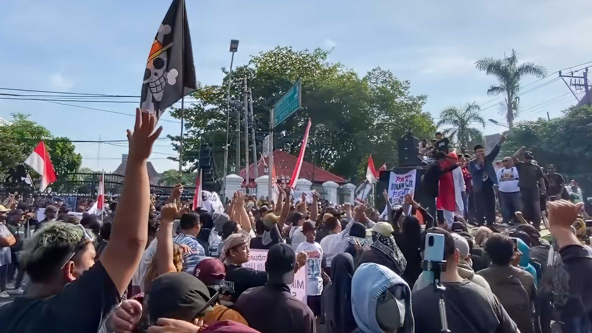 Warga Pati Tuntut Bupati Lengser, Keangkuhan Pemimpin Jadi Pemicu Utama