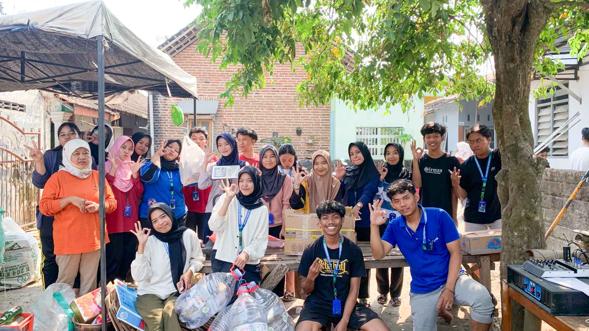 Mahasiswa KKN Unisba Blitar Ajak Warga Kelola Sampah Bernilai Ekonomis