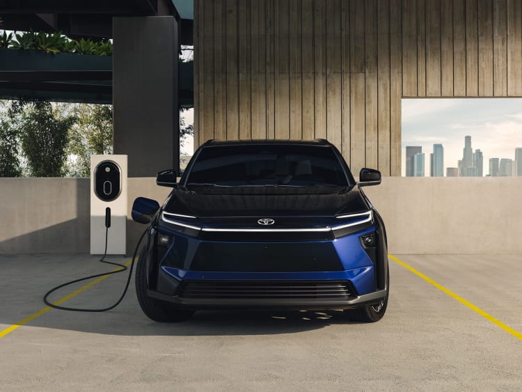 Toyota EV bZ 2026
