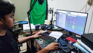 Lewat Sequencer, Kalam Kalbuadi Buat Musisi Blitar Tampil Layaknya Band Profesional
