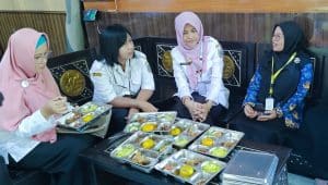 Nasi Kuning Berlendir, SMP di Rembang Patut Diapresiasi Tolak MBG