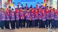Bupati Blitar Rijanto bersama pengurus PPDI Kabupaten Blitar 2025 2030 yang baru saja dikukuhkan pada Selasa 11 11 2025 Bupati Blitar Rijanto Kenakan Seragam PPDI: Simbol Satu Visi Pemerintah dan Perangkat Desa