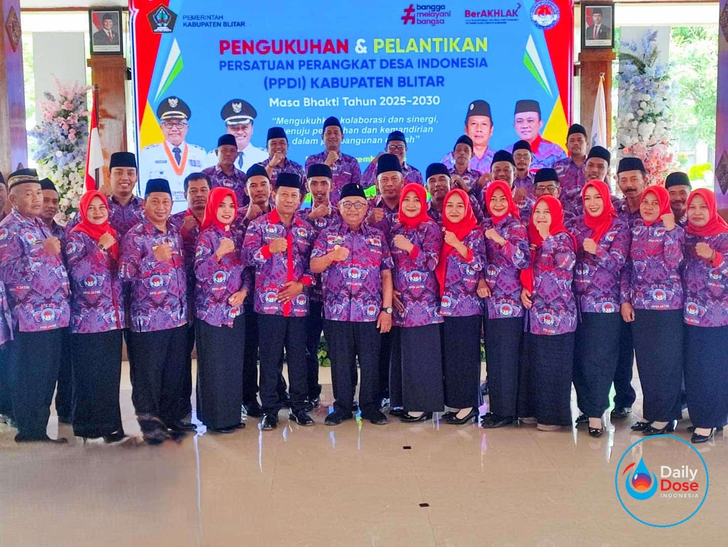 Bupati Blitar Rijanto Kenakan Seragam PPDI: Simbol Satu Visi Pemerintah dan Perangkat Desa