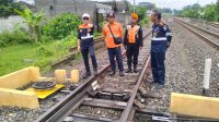 KAI Daop 7 Madiun Lakukan Walkthrough Jalur Talun–Garum untuk Pastikan Keamanan Operasional