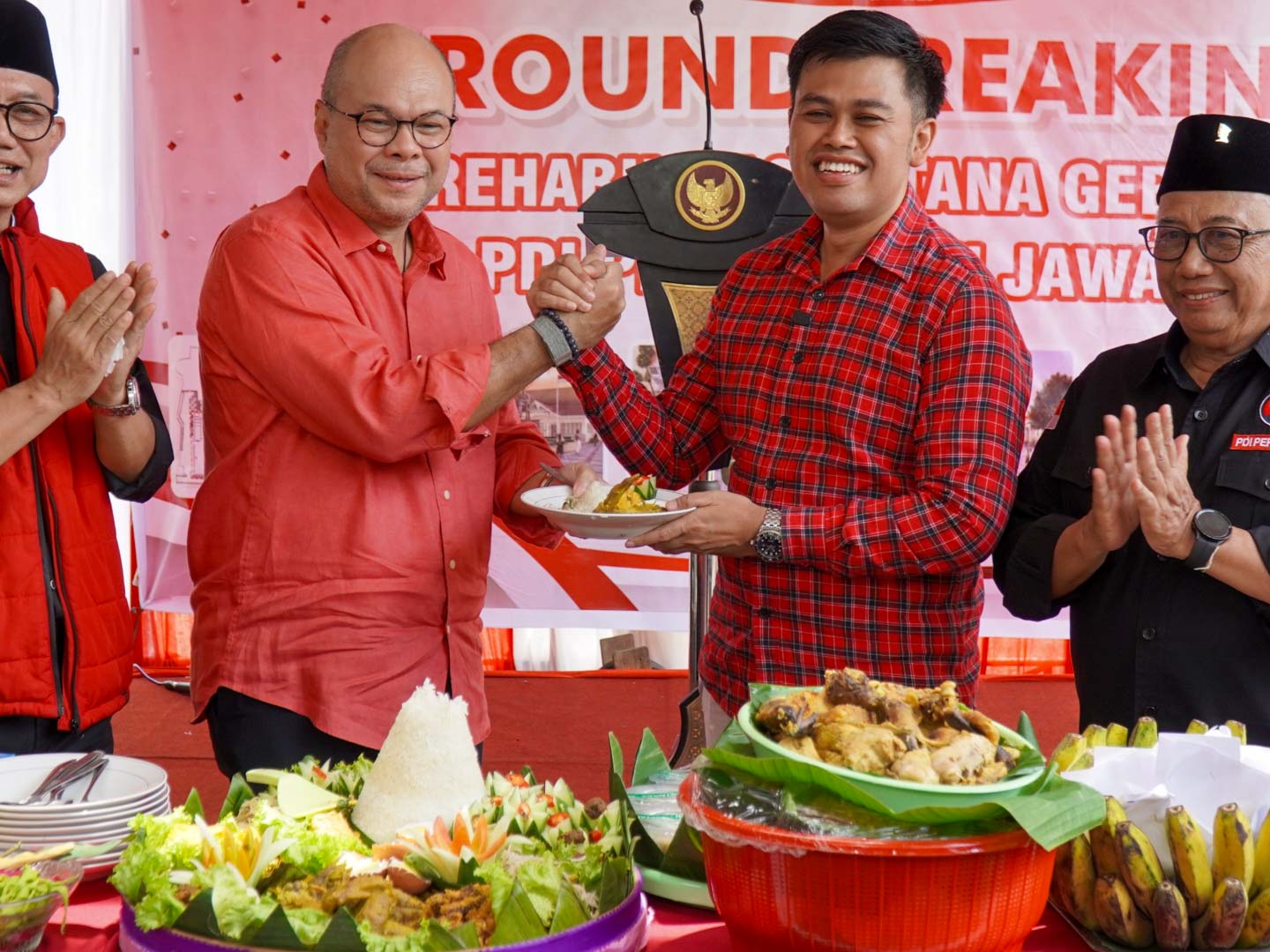 Potong Tumpeng Renovasi Istana Gebang Blitar 2025