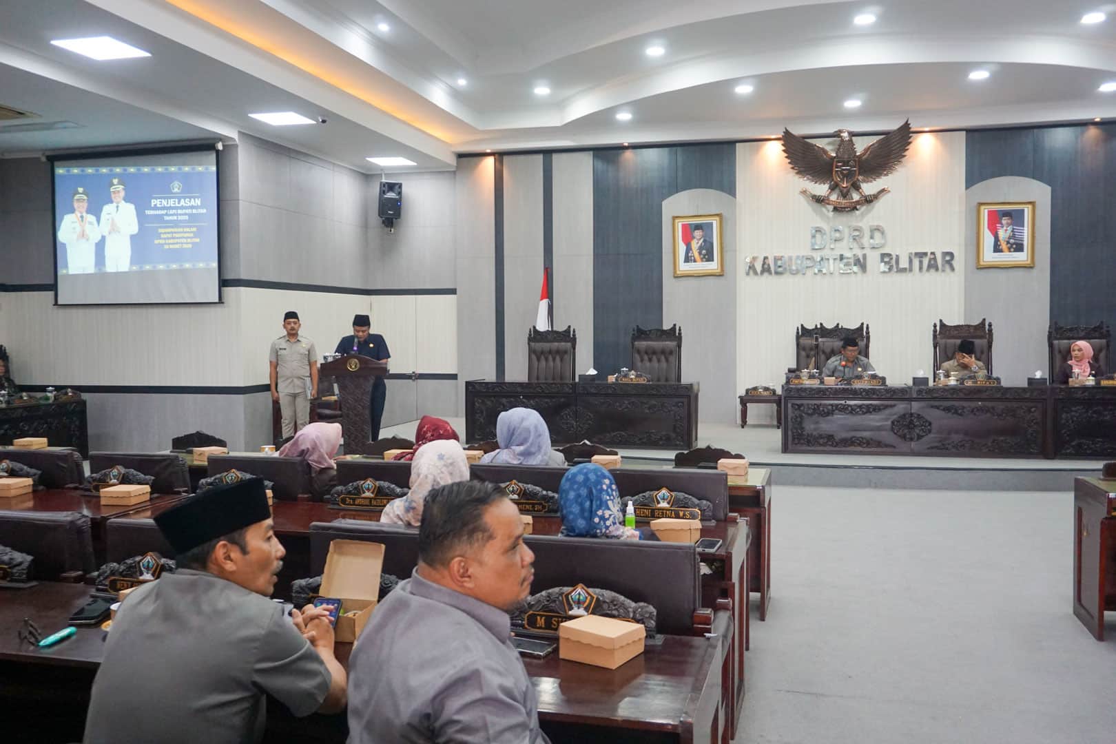 LKPJ Bupati Blitar 2025 Disampaikan di DPRD, Wabup Beky: Kemiskinan Turun Terendah Dalam 20 Tahun