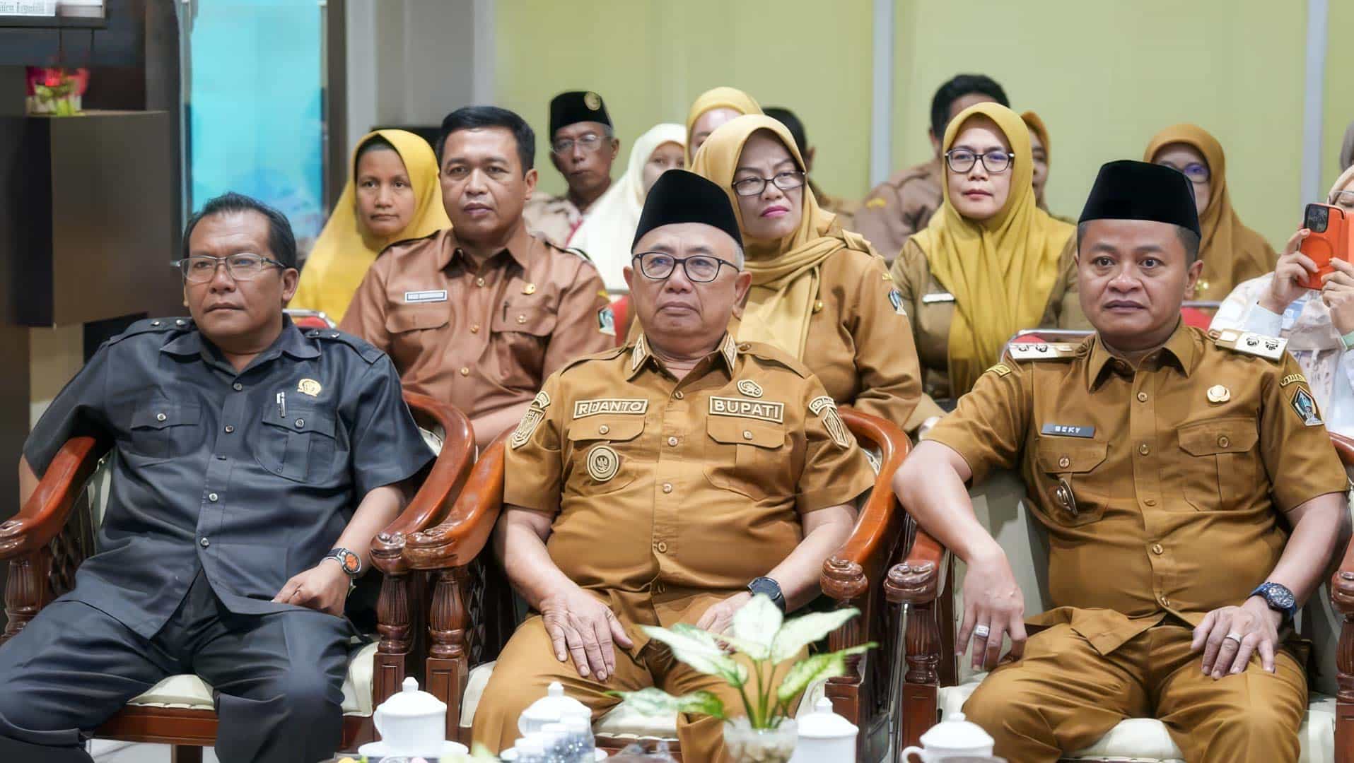 Ketua DPRD Kabupaten Blitar Ikuti Rakor Mendagri, Dorong Stabilitas Harga dan Pendidikan Antikorupsi
