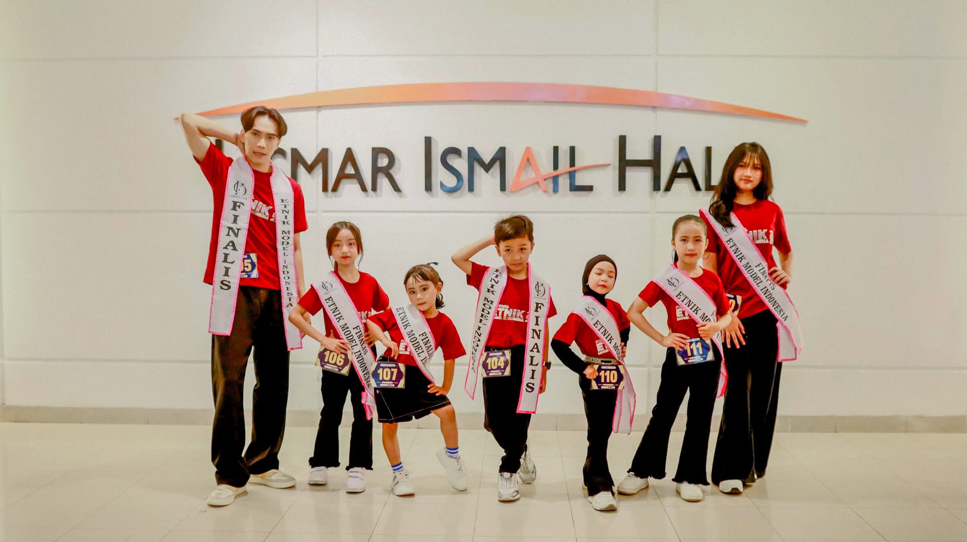 Fiona Banjarmasin model cilik yang tampil di Festival Etnik Model Indonesia Jakarta Kamis 3 September 2026