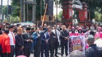 Akademisi Sarankan Wawali Blitar Elim Mundur, Dinilai Bikin Gaduh Demo Pemerintahannya Sendiri